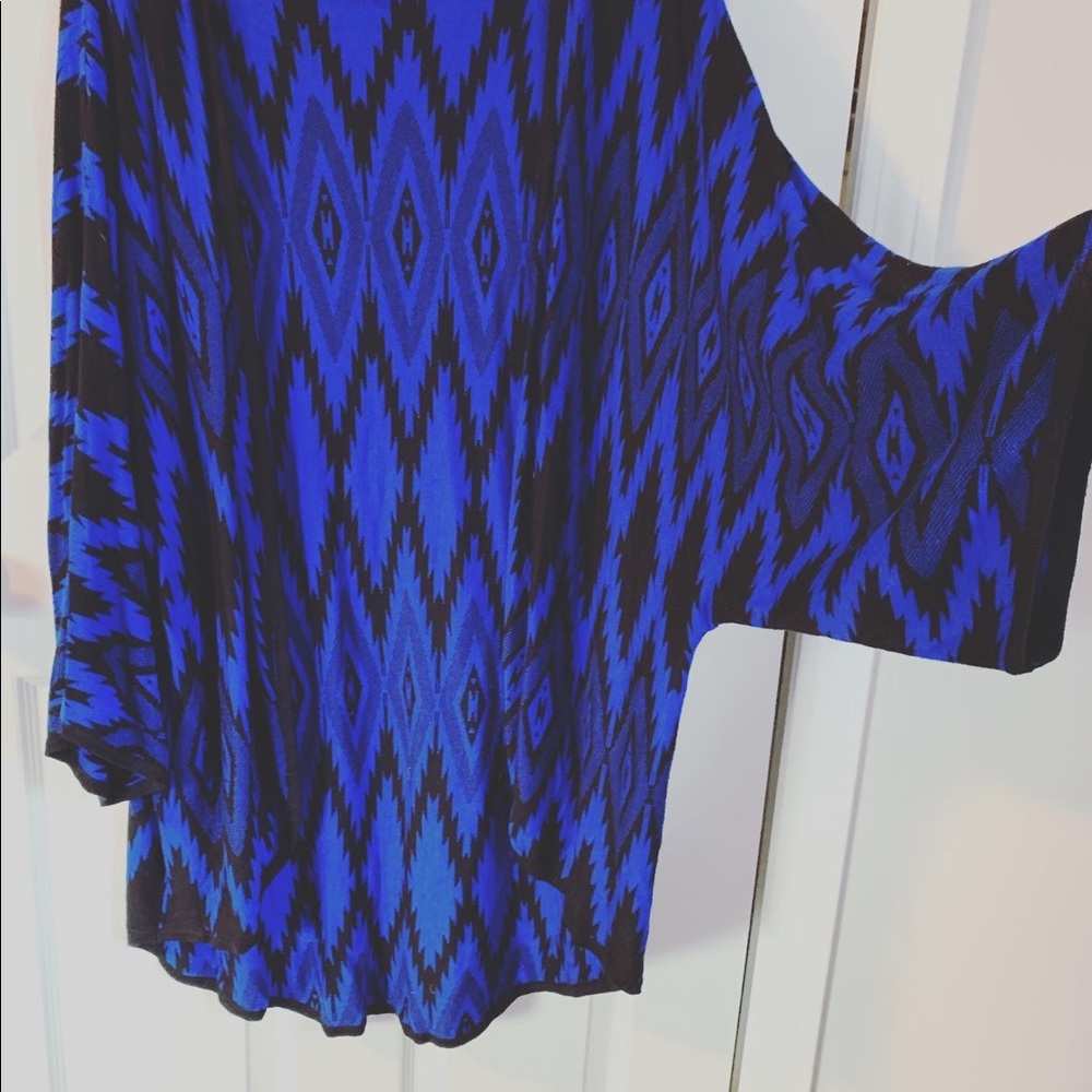 Blue & Black Top